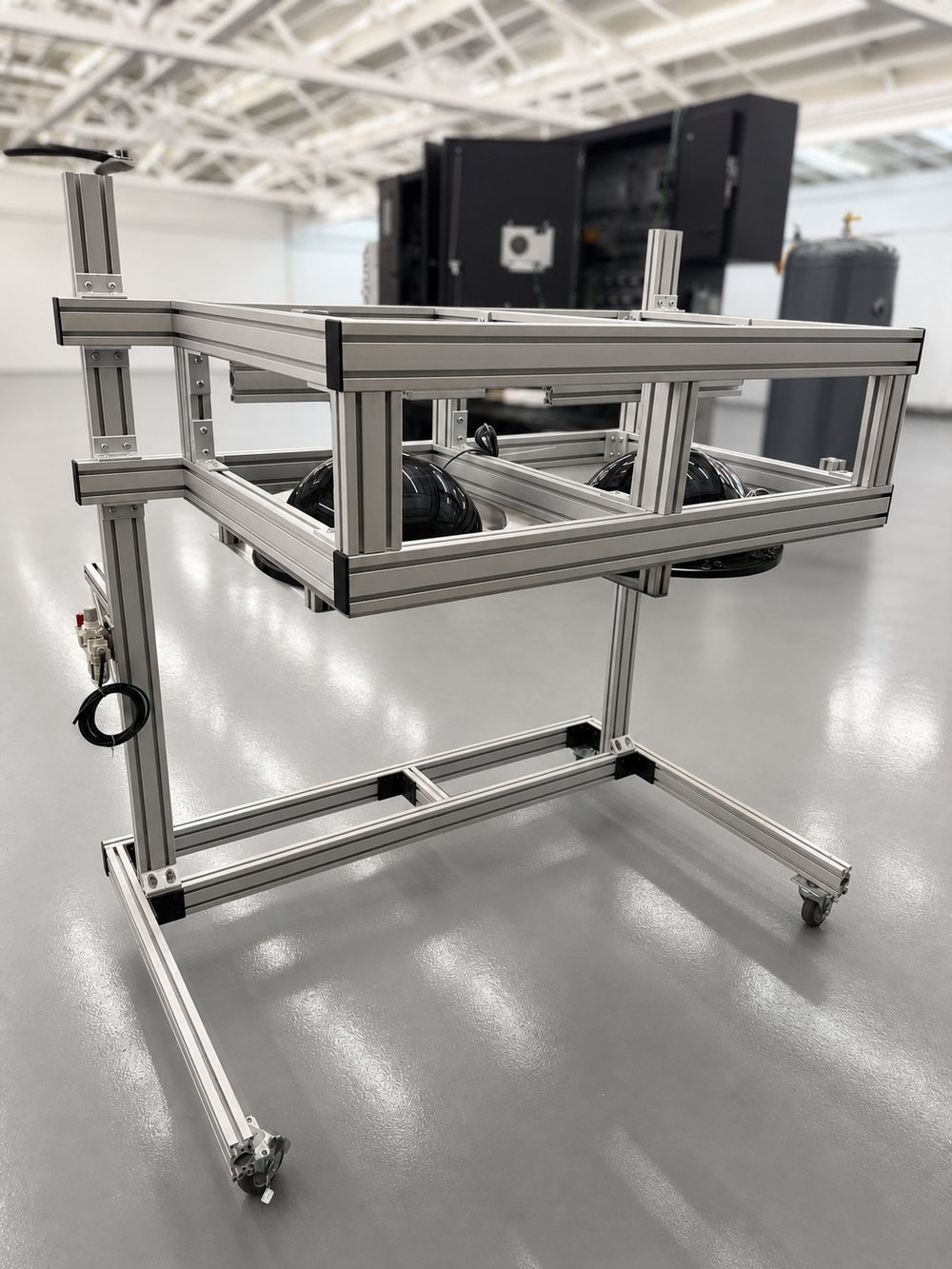 Mobile vision system frame in aluminum extrusion built by IAS